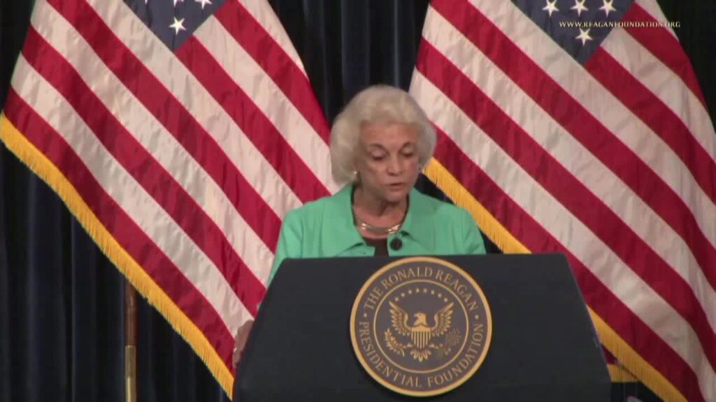 A_Discussion_with_Justice_Sandra_Day_O_Connor_-_12_12_11.jpg